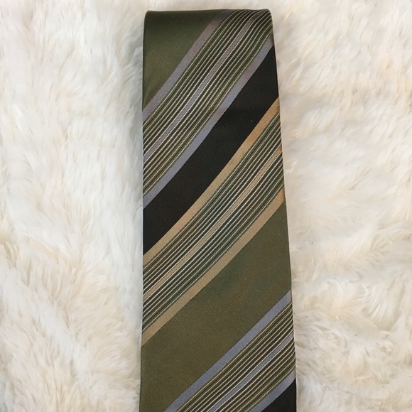 Geoffrey Beene 100% Silk Tie Long NWOT - Picture 2 of 5